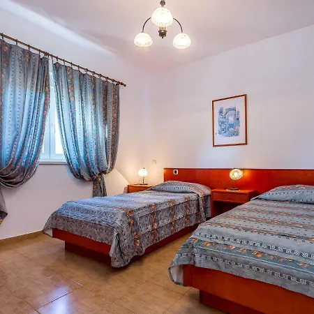 Vikendica Holiday House Milan